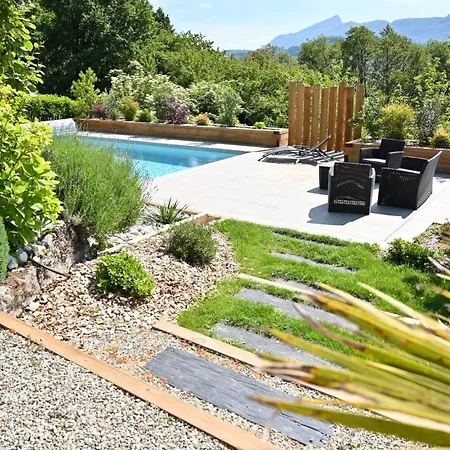 Voute, Atypique Apartment Chambery